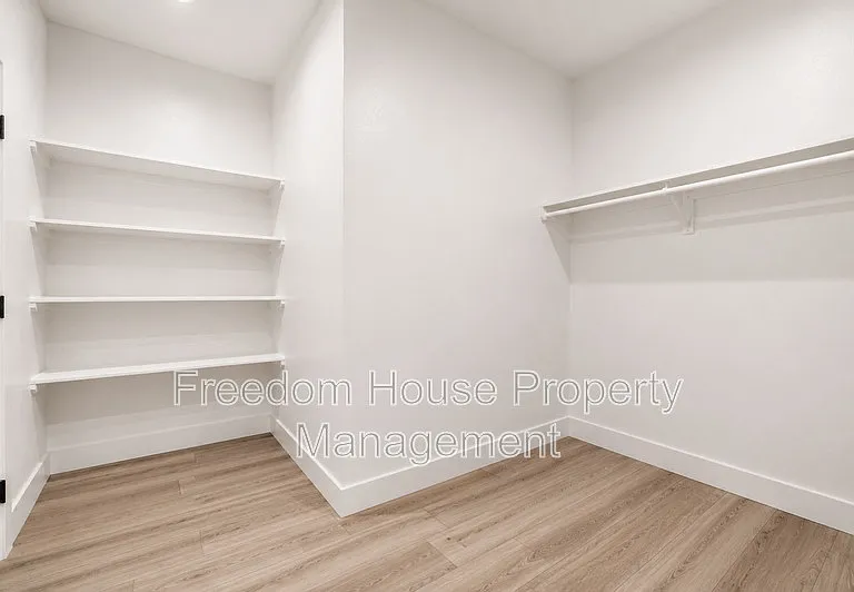 6380 Waterford St — Photo 23