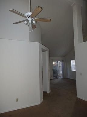 4th image of 7020 N Thorne Ave #103