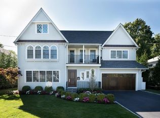 14 Lebanon Rd, Scarsdale, NY 10583