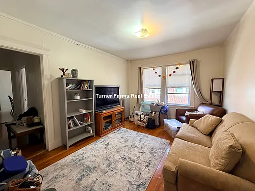 155 Summer St Photo 1