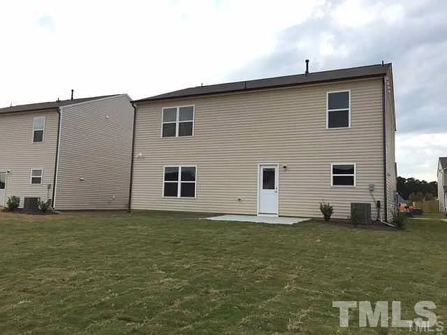 2420 Girvan Dr — Photo 20
