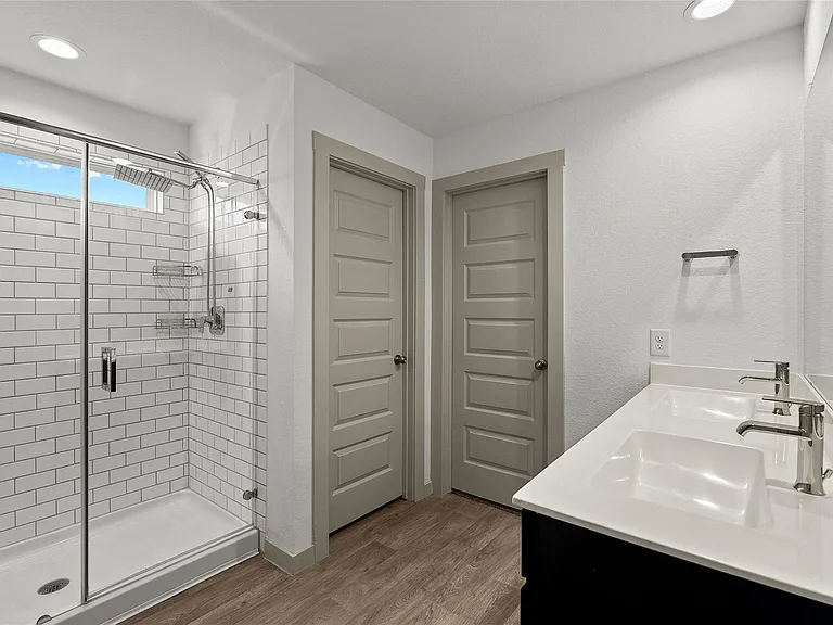 14531 Sweetwater Dr — Photo 15