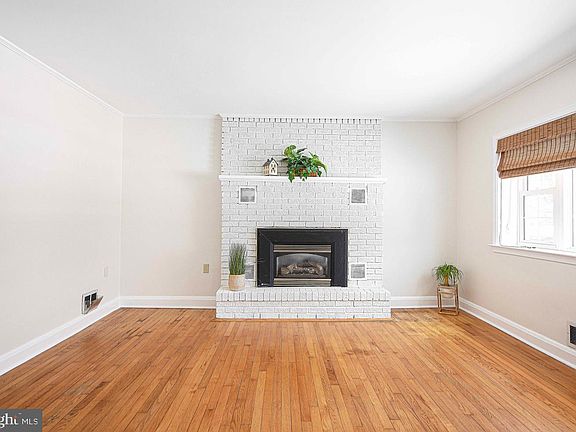 4th image of 107 Northway Dr