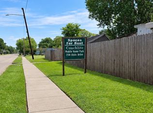 7114 Dixie Dr Trailer 28, Houston, TX 77087