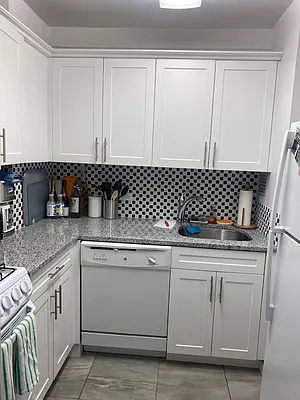 Rented by Corcoran | media 5