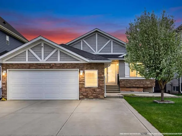 248 N Rainbow Falls Way, Chestermere, AB T1X 0S9