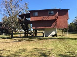 470 Cypress Valley Rd, Cuero, TX 77954