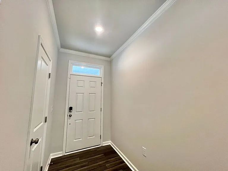 208 Garden Vine Trl — Photo 2