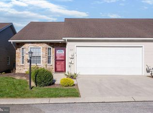 604 Northland Dr, Hanover, PA 17331
