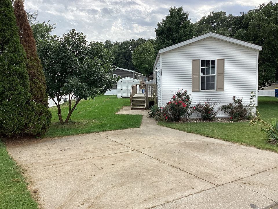 1st image of 2937 Mallow St #600