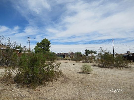 4th image of Ward Ave #15-418-103