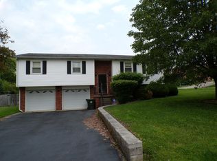 706 Allf Ln, London, KY 40741