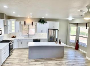 15916 W Falcon Ridge Dr, Sun City West, AZ 85375