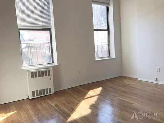 Rented by Anchor Associates | media 1