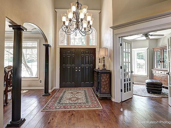 5th image of 45 Applecross Ln