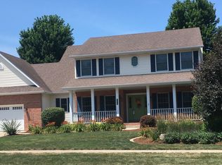 3905 Surry Place Ln, Springfield, IL 62711