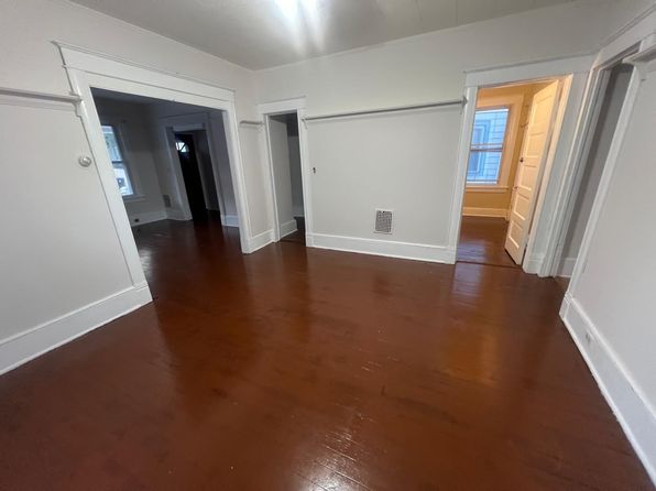 7 Gray St #1
