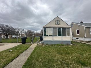 6160 Greenview Ave, Detroit, MI 48228