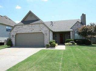 19722 E 38th Pl S, Broken Arrow, OK 74014