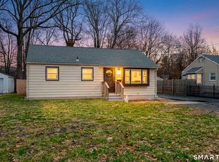 90 Goodwin Park Rd, Wethersfield, CT 06109