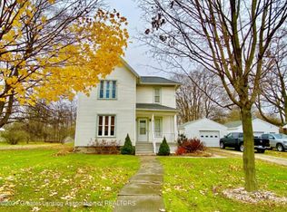 341 S Main St, Vermontville, MI 49096