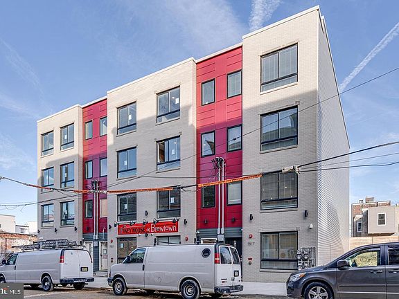 5th image of 1521 N Stillman St #2