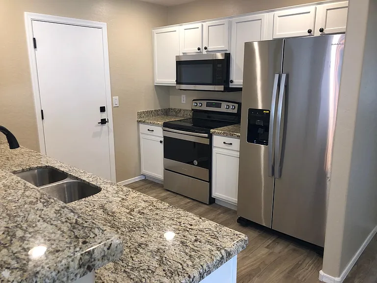 13732 W Keim Dr — Photo 7