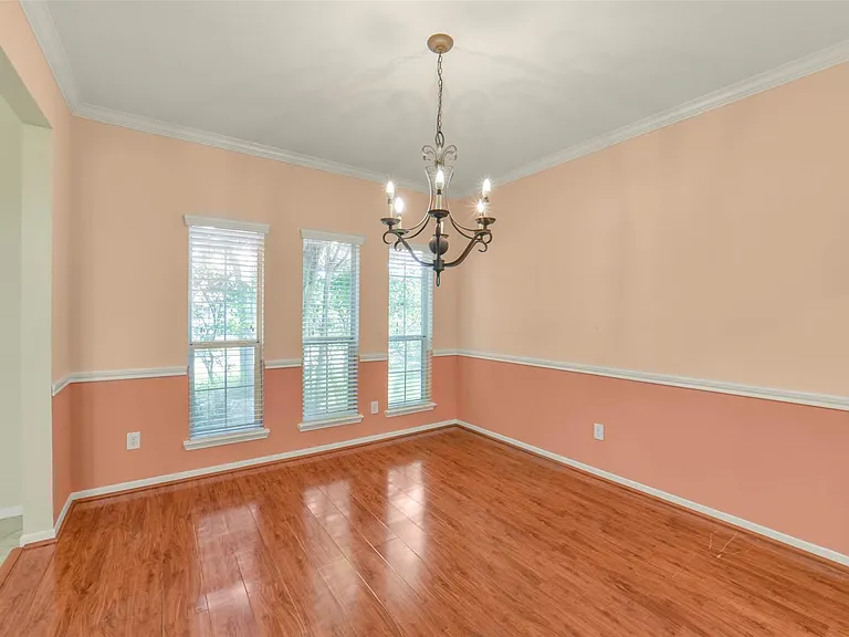 2414 Falcon Knoll Ln — Photo 12