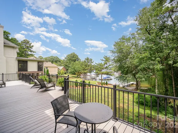 20105 Chapel Point Ln, Cornelius, NC 28031