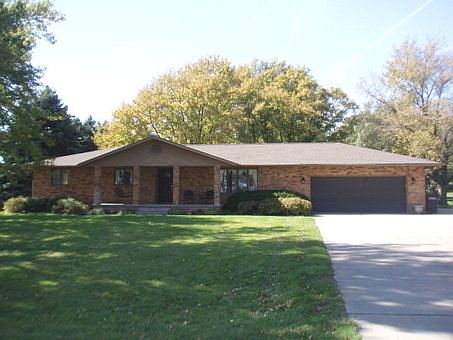 1st image of 3624 Schroeder Ave