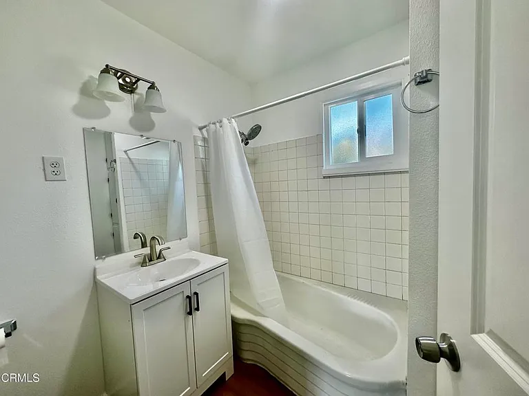 3171 E Los Angeles Ave — Photo 11