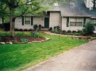 210 Plantation Ave, Carrollton, GA 30117