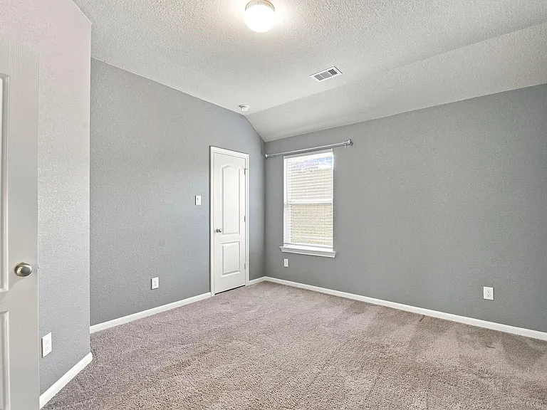 16875 Olympic National Dr — Photo 26