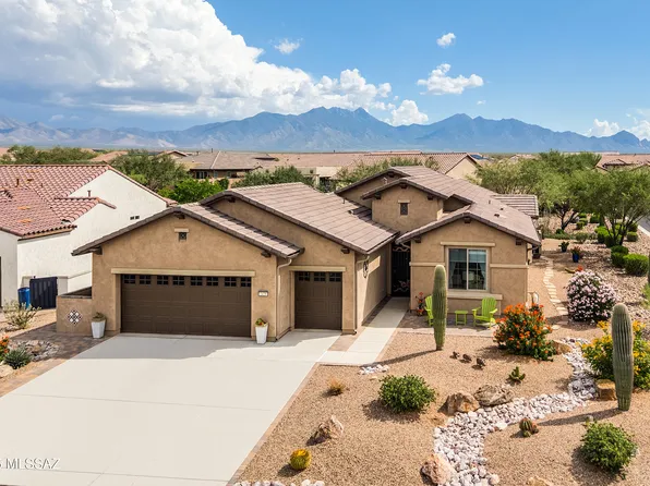 2428 E Canyon Crossing Dr, Green Valley, AZ 85614