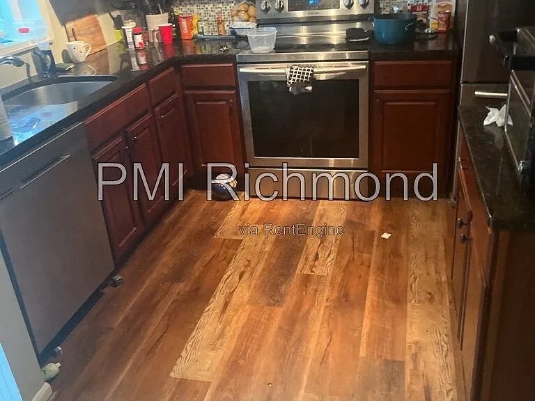 4802 Ballyshannon Ct — Photo 4