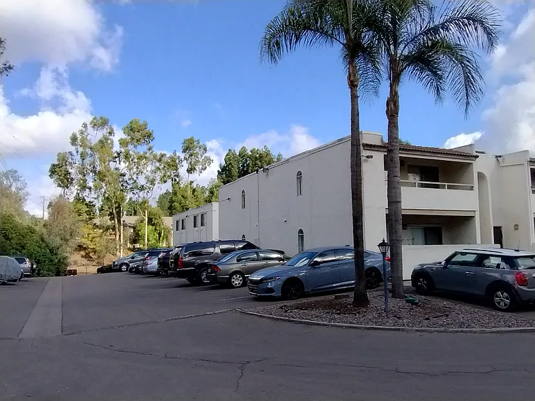 Black Mountain Villas — Photo 38