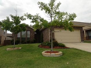 2628 Twinflower Dr, Fort Worth, TX 76244