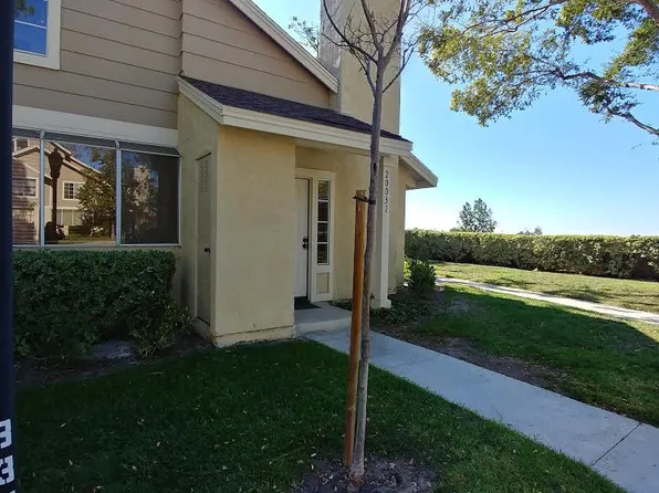 20031 Shamrock Gln, Lake Forest, CA 92630