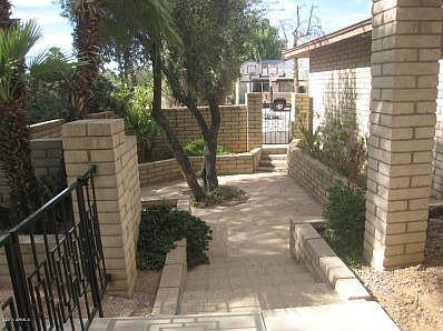 2nd image of 6026 E Larkspur Dr