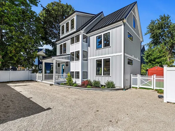 20 Plain St #R, Dorchester, MA 02122