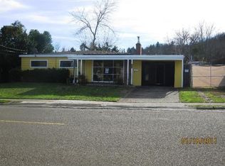 209 Faull Ave, Ukiah, CA 95482