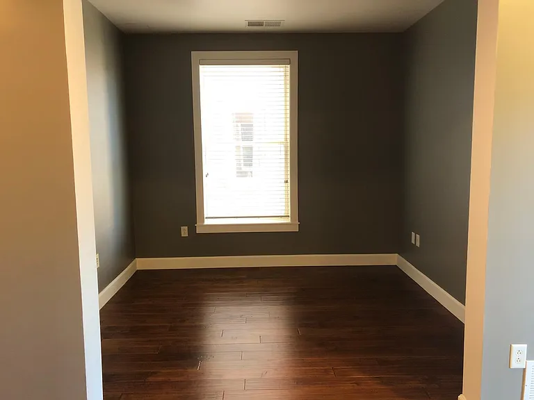 1630 N Clarkson St #402 — Photo 15