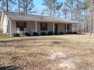 1569 E Cotton Rd, Eclectic, AL 36024