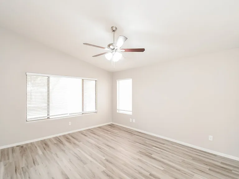 6102 S Ashley Dr — Photo 10