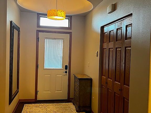 2nd image of 1904 Burlington Dr Unit 10