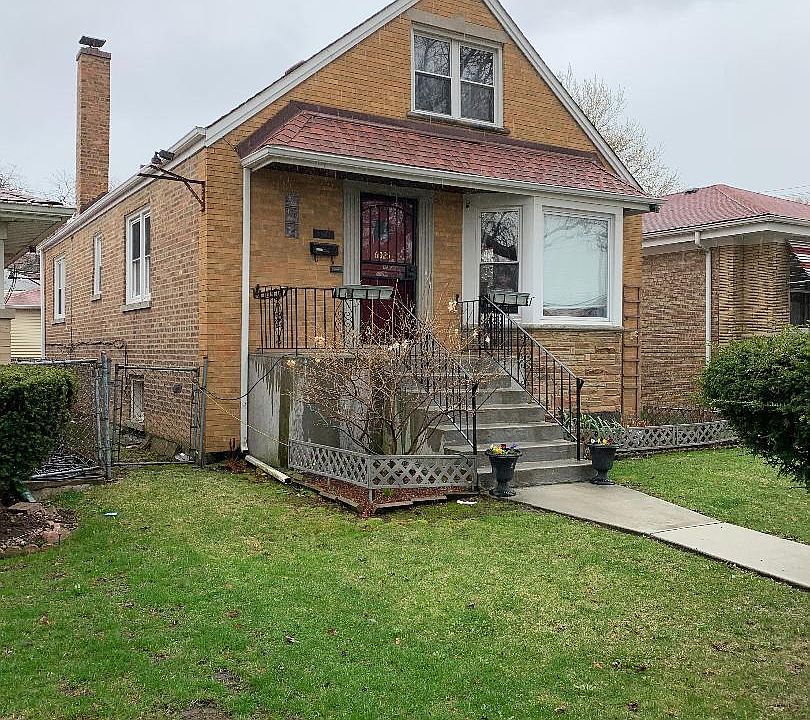 2nd image of 6025 N Campbell Ave