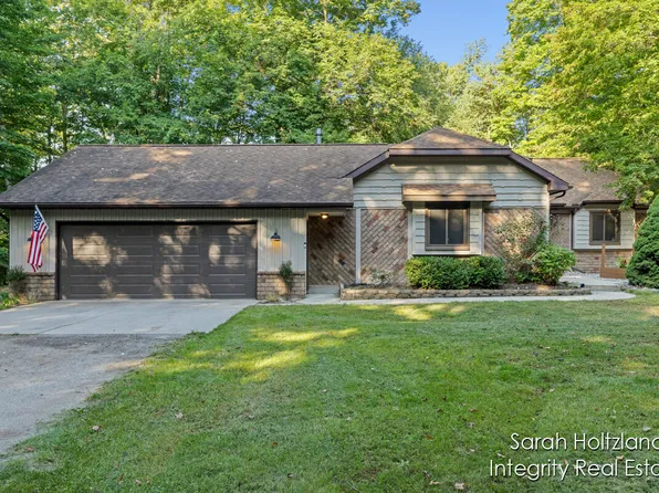 6971 Pierce St, Allendale, MI 49401