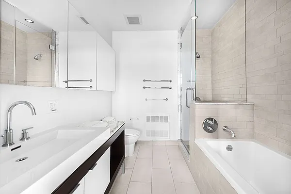 Sold by Compass | media 18