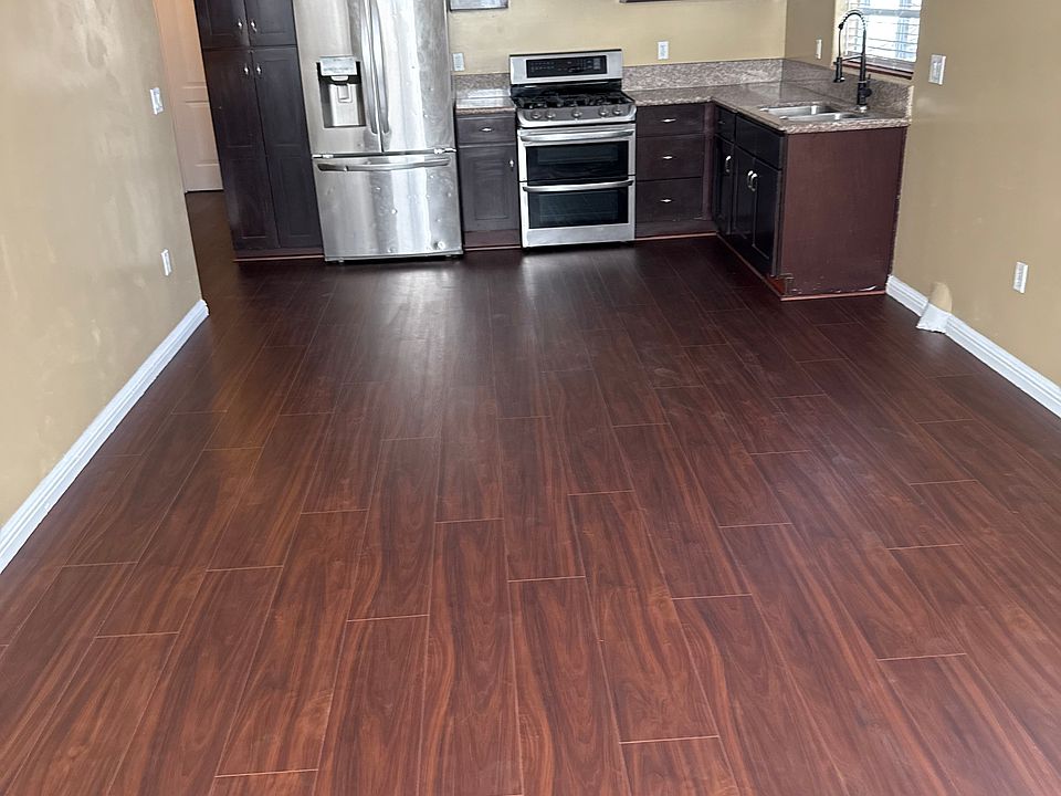 1st image of 807 W 50th St #2