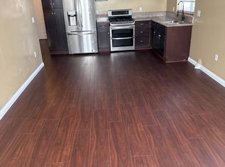 807 W 50th St #2, Los Angeles, CA 90037